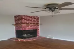 6019 W 59th St, Chicago, IL 60638 - Photo 4