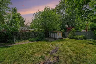 988 Wentworth Ave, Calumet City, IL 60409 - Photo 20