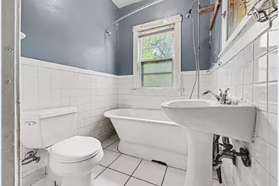 988 Wentworth Avenue, Calumet City, IL 60409 - Photo 10