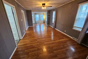 39101 N Walnut St, Lake Villa, IL 60046 - Photo 6