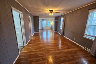 39101 N Walnut St, Lake Villa, IL 60046 - Photo 8