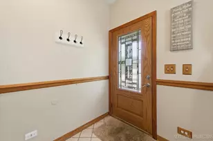2810 Ledgestone Ct, Naperville, IL 60564 - Photo 4