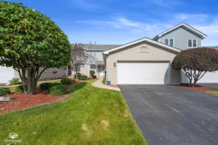 8740 Bally Castle Ln, Tinley Park, IL 60487 - Photo 1