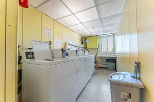 10015 Beverly Dr, Skokie, IL 60076 - Photo 18