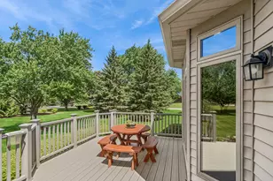 10907 Red Hawk Ln, Spring Grove, IL 60081 - Photo 30