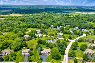 10907 Red Hawk Ln, Spring Grove, IL 60081 - Photo 44