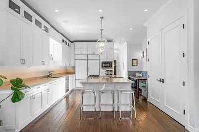 1331 W Wolfram Street, Chicago, IL 60657 - Photo 8