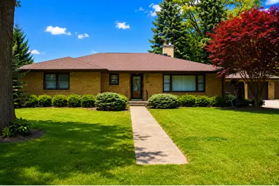 1206 5th Avenue, Sterling, IL 61081 - Photo 2