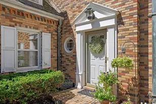 319 Timberline Dr, Joliet, IL 60431 - Photo 4