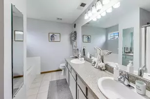 909 Arrowhead Dr, Elwood, IL 60421 - Photo 18