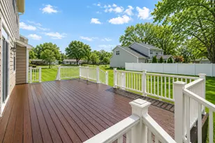 1551 E Olive St, Palatine, IL 60074 - Photo 16