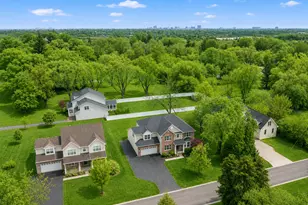 1551 E Olive St, Palatine, IL 60074 - Photo 2