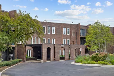 1430 Sandstone Drive #115, Wheeling, IL 60090 - Photo 2