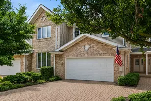 1746 Park Ridge Point, Park Ridge, IL 60068 - Photo 1