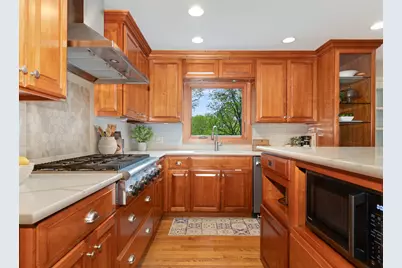 1385 Ginger Lane, Naperville, IL 60565 - Photo 14