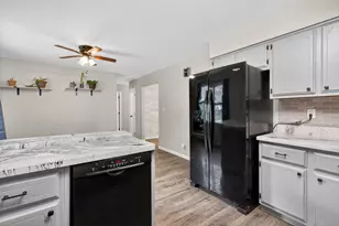 46W440 Granart Rd, Big Rock, IL 60511 - Photo 6