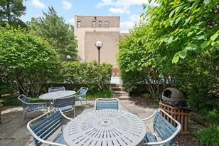 2020 N Lincoln Park W, Chicago, IL 60614 - Photo 30