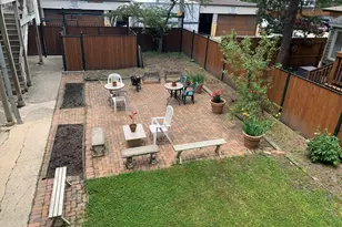 1042 W Bryn Mawr Ave, Chicago, IL 60660 - Photo 14