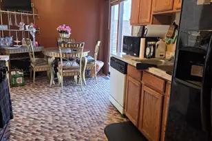 920 E 153rd St, Harvey, IL 60426 - Photo 6