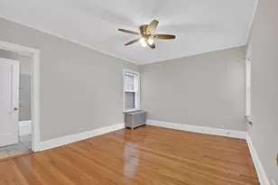 6815 S Crandon Ave, Chicago, IL 60649 - Photo 18