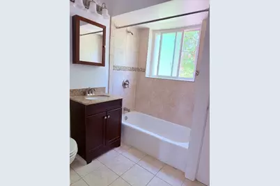 4851 Greenleaf Street #11, Skokie, IL 60077 - Photo 6