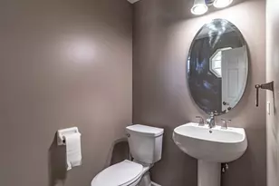 302 Kazimour Dr, Lake Barrington, IL 60010 - Photo 16