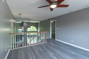 302 Kazimour Dr, Lake Barrington, IL 60010 - Photo 18