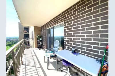 7033 N Kedzie Avenue #1414, Chicago, IL 60645 - Photo 4