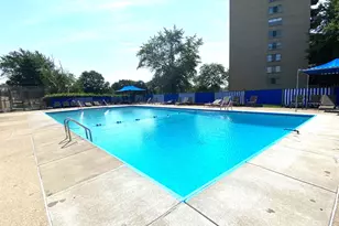 7033 N Kedzie Ave, Chicago, IL 60645 - Photo 22