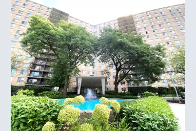7033 N Kedzie Avenue #1414, Chicago, IL 60645 - Photo 1