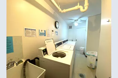 7033 N Kedzie Avenue #1414, Chicago, IL 60645 - Photo 18