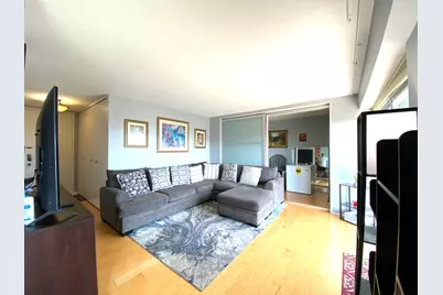 7033 N Kedzie Avenue #1414, Chicago, IL 60645 - Photo 6