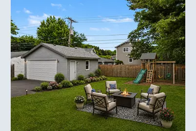 411 N Arlington Heights Road, Arlington Heights, IL 60004 - Photo 22