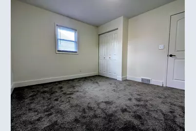 3025 18th Street, Rockford, IL 61109 - Photo 8