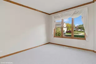 2327 Flat Rock Ct, Naperville, IL 60564 - Photo 20