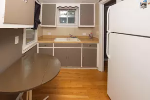 2215 E Washington Street S, Joliet, IL 60433 - Photo 14