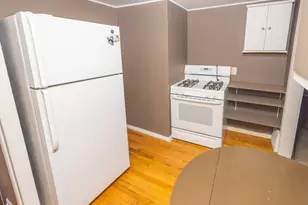 2215 E Washington Street S, Joliet, IL 60433 - Photo 12