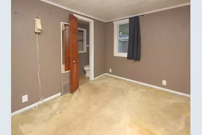 2215 E Washington Street S, Joliet, IL 60433 - Photo 4