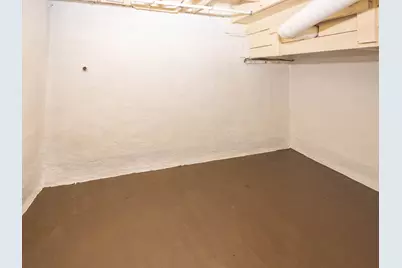 2215 E Washington Street S, Joliet, IL 60433 - Photo 18
