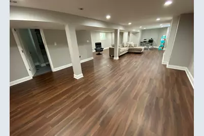 8136 S Luella Avenue, Chicago, IL 60617 - Photo 14