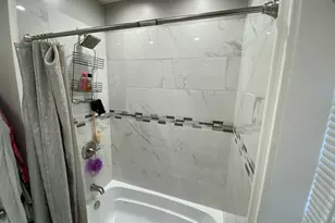 8136 S Luella Ave, Chicago, IL 60617 - Photo 26