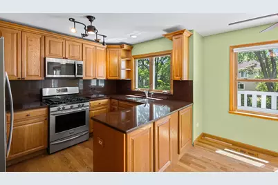 129 Knobb Hill Lane, Gurnee, IL 60031 - Photo 16