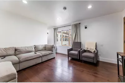 9658 Austin Avenue, Oak Lawn, IL 60453 - Photo 8