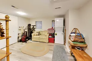 2245 W Shakespeare Ave, Chicago, IL 60647 - Photo 10