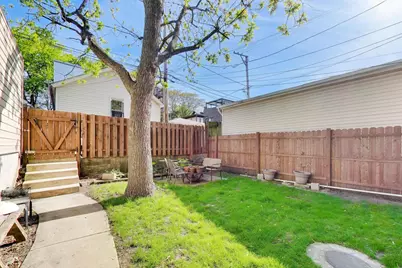 2245 W Shakespeare Avenue, Chicago, IL 60647 - Photo 52