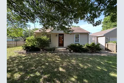 438 E Warren Street, Rockton, IL 61072 - Photo 1