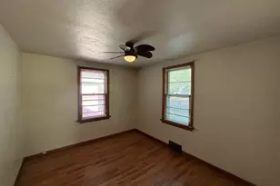 438 E Warren St, Rockton, IL 61072 - Photo 14