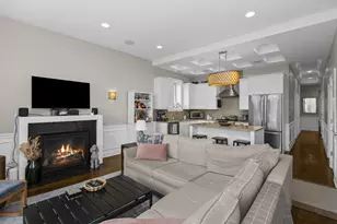 2012 W Erie St, Chicago, IL 60612 - Photo 2