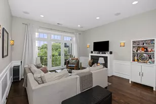 2012 W Erie St, Chicago, IL 60612 - Photo 4