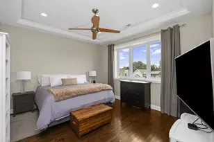 2012 W Erie St, Chicago, IL 60612 - Photo 10